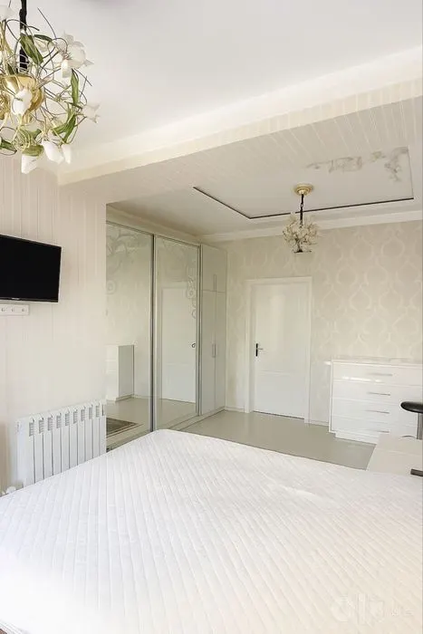 Сдаётся 1-комнатная квартира, 32 м², 3/9 этаж — Яккасарайский район