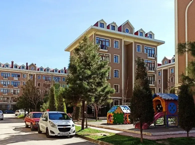 Продаётся 4-комнатная квартира, 94 м², 5/6 этаж — Юнусабадский район