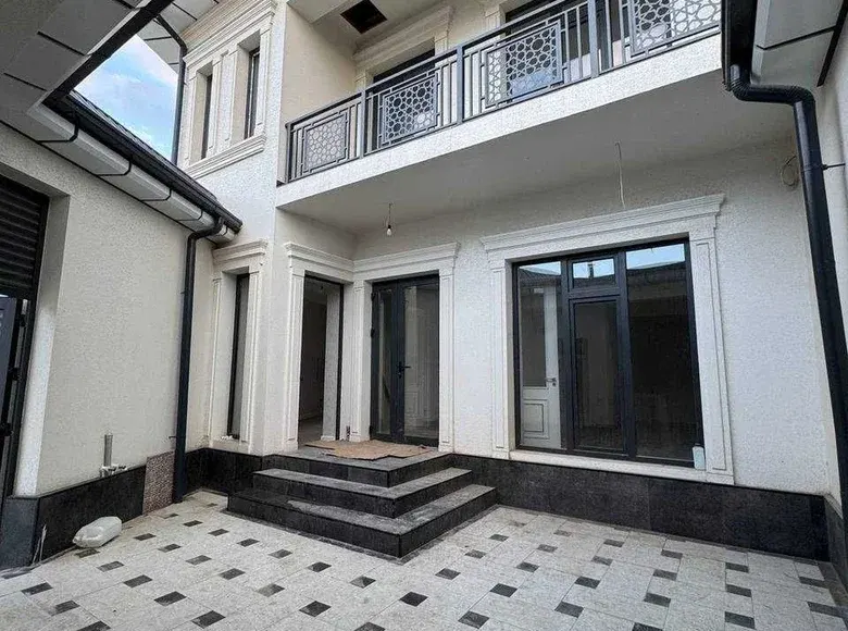 Sotiladi 5 xonali hovli uy, 1.3 sotix, 120 m² — Sergeli tumani