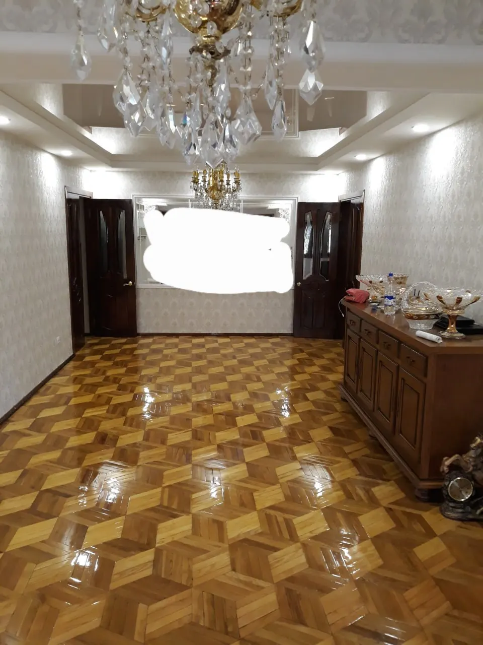 Сотилади 4 хонали квартира, 125 м², 4/6 қават — Мирзо Улуғбек тумани