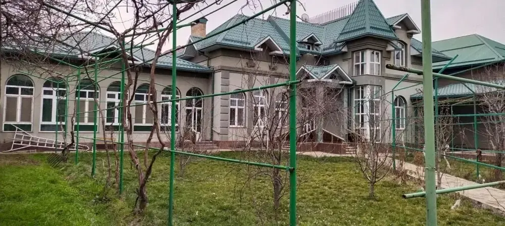 Сдаётся 6-комнатная дача, 12 сот., 300 м², 2/2 этаж — Бектемирский район