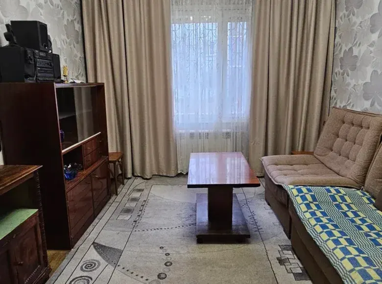 Ижарага берилади 1 хонали квартира, 39 м², 1/4 қават — Юнусобод тумани