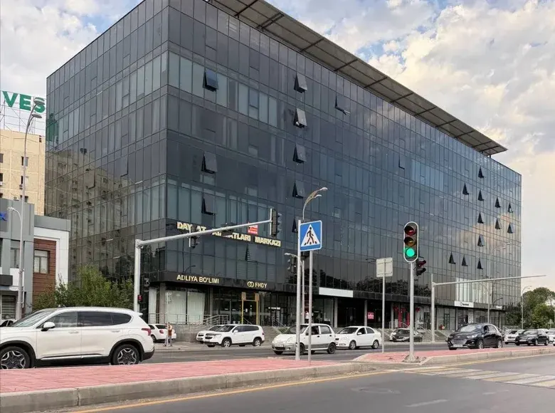 Sotiladi ofis, 294 m² — Yunusobod tumani