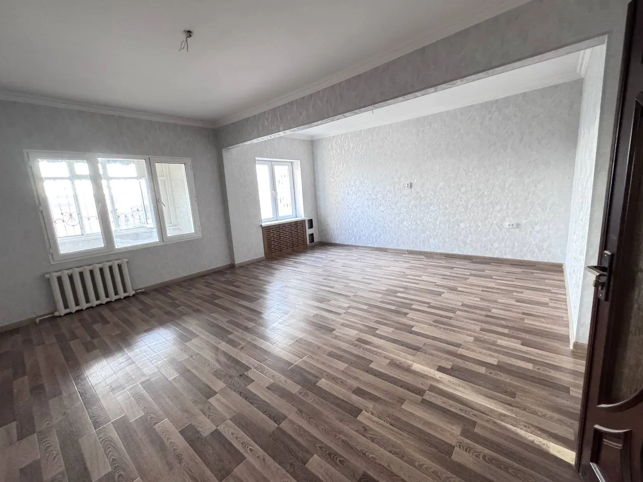 Продаётся 4-комнатная квартира, 90 м², 4/4 этаж — Чиланзарский район
