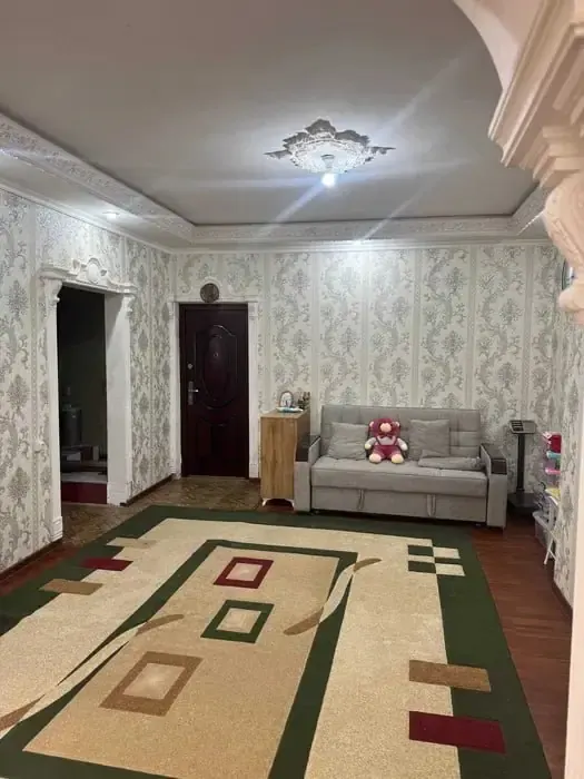 Sotiladi 2 xonali kvartira, 64 m², 1/9 qavat — Shayxontohur tumani