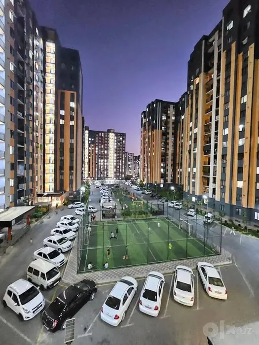 Продаётся 2-комнатная квартира, 58 м², 1/16 этаж — Янгихаётский район
