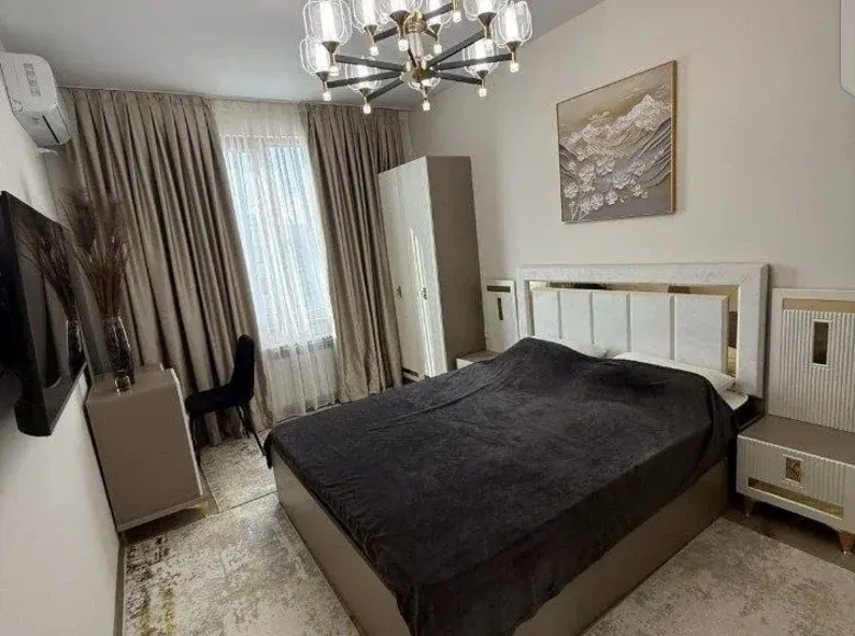 Сдаётся 1-комнатная квартира, 43 м², 2/4 этаж — Яккасарайский район