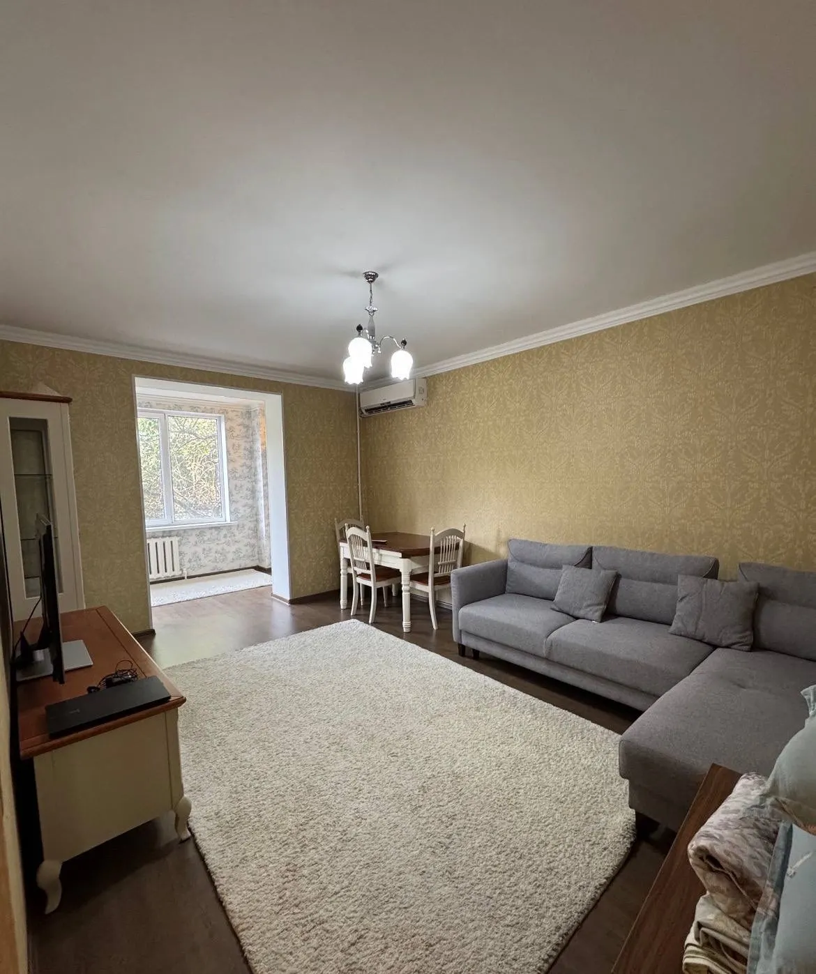 Сдаётся 3-комнатная квартира, 85 м², 3/4 этаж — Мирабадский район