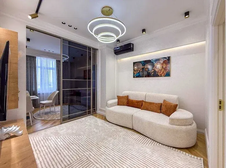 Сотилади 4 хонали квартира, 80 м², 6/9 қават — Мирзо Улуғбек тумани