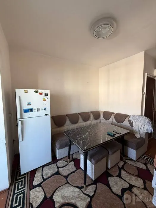 Сдаётся 3-комнатная квартира, 75 м², 9/9 этаж — Сергелийский район