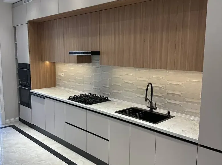 Сотилади 3 хонали квартира, 120 м², 1/4 қават — Шайхонтоҳур тумани