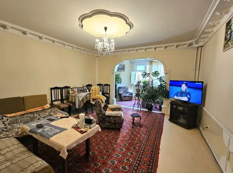 Сотилади 3 хонали квартира, 103 м², 2/9 қават — Шайхонтоҳур тумани