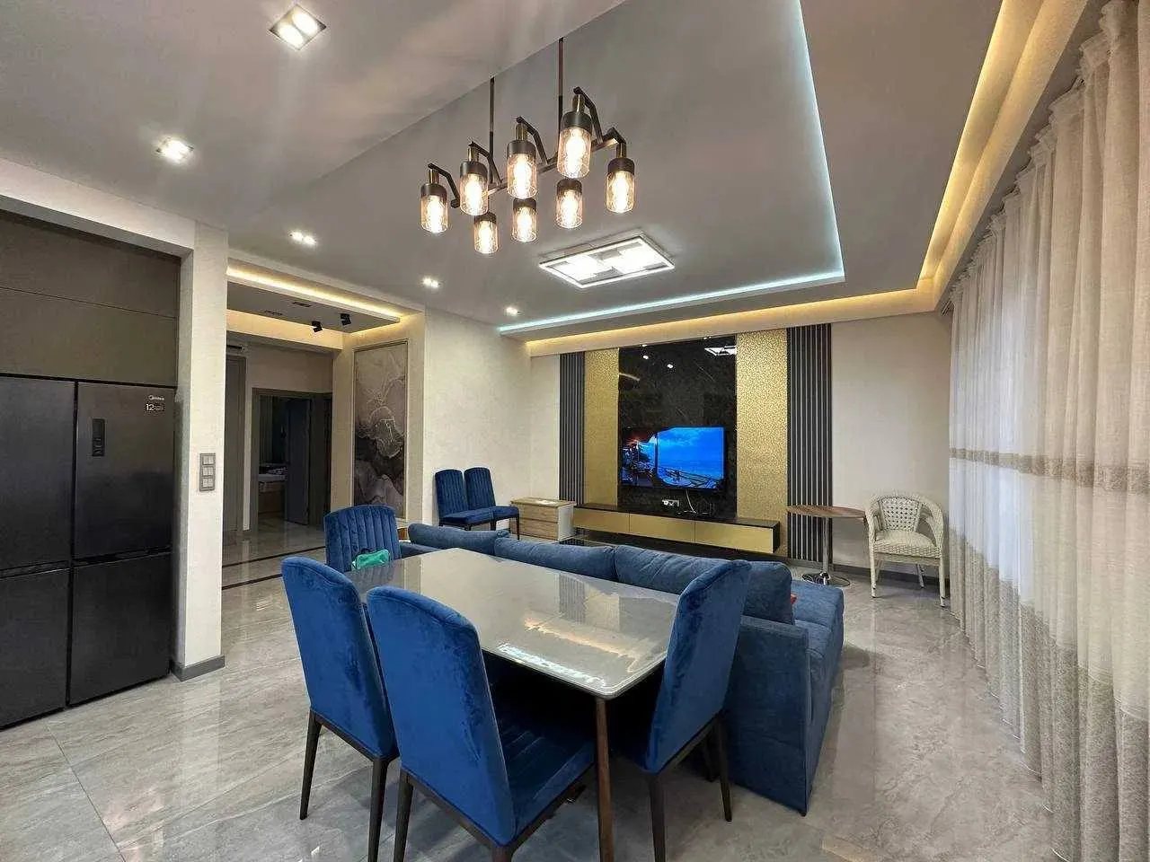 Сдаётся 3-комнатная квартира, 125 м², 4/9 этаж — Шайхантахурский район