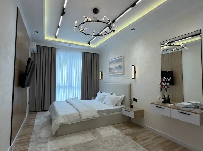Sotiladi 3 xonali kvartira, 10 m², 10/12 qavat — Shayxontohur tumani