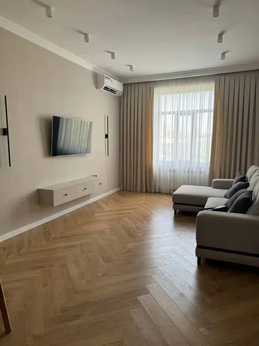 Сдаётся 2-комнатная квартира, 92 м², 4/7 этаж — Мирзо-Улугбекский район