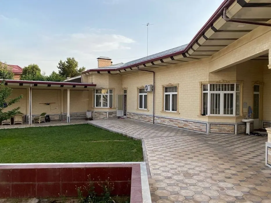 Сдаётся 6-комнатный дом, 6 сот., 200 м², 1 этаж — Чиланзарский район