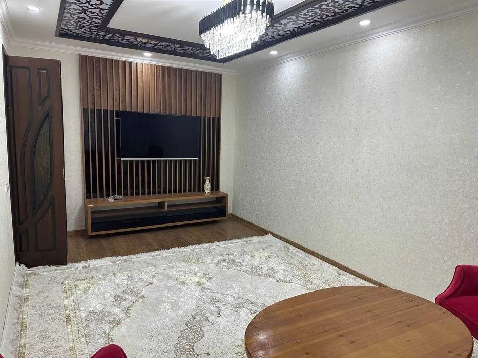 Ijaraga beriladi 4 xonali kvartira, 90 m², 3/5 qavat — Mirzo Ulugʻbek tumani