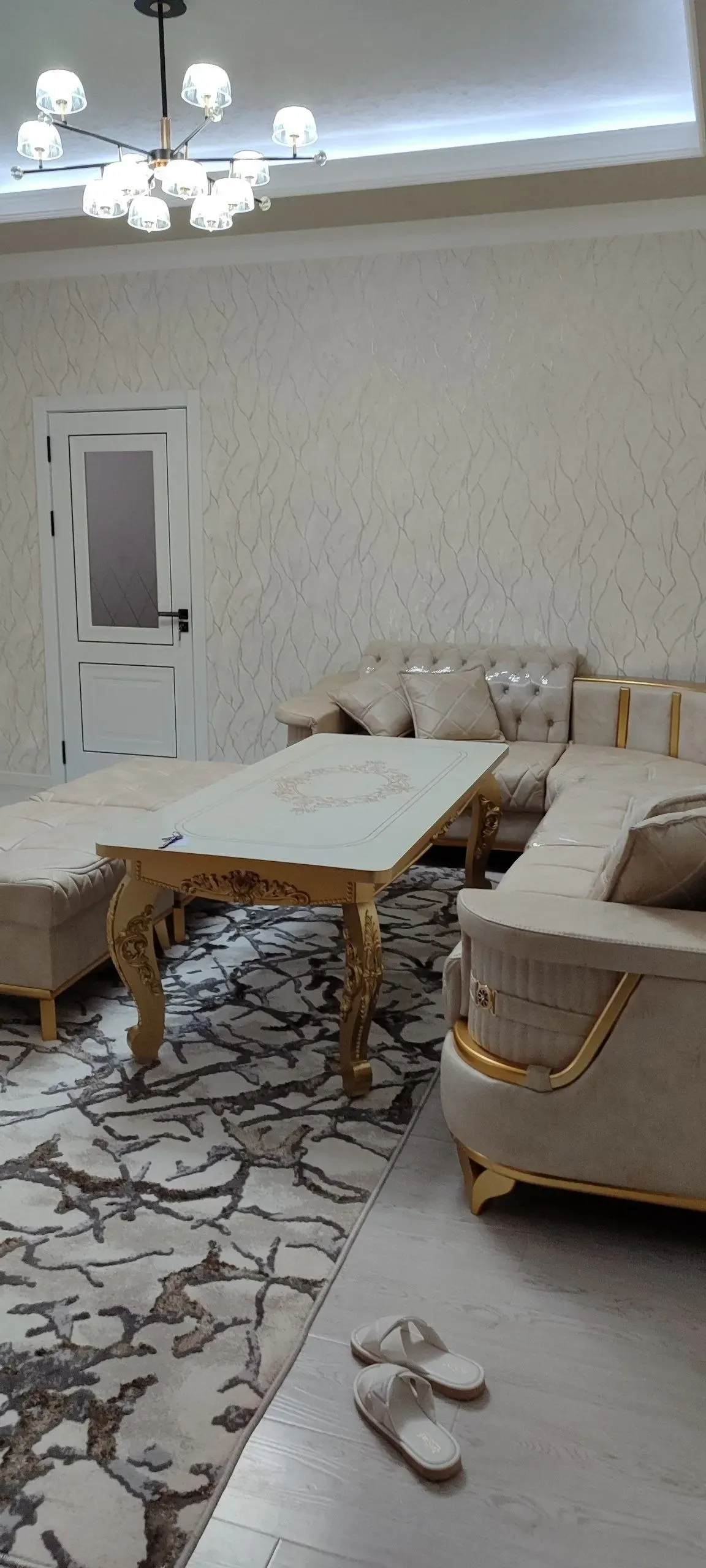Сдаётся 2-комнатная квартира, 60 м², 3/9 этаж — Учтепинский район