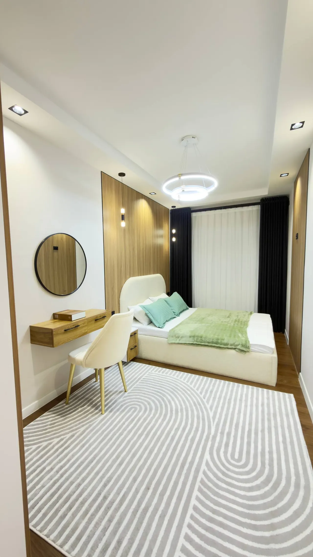 Продаётся 2-комнатная квартира, 46 м², 1/4 этаж — Чиланзарский район