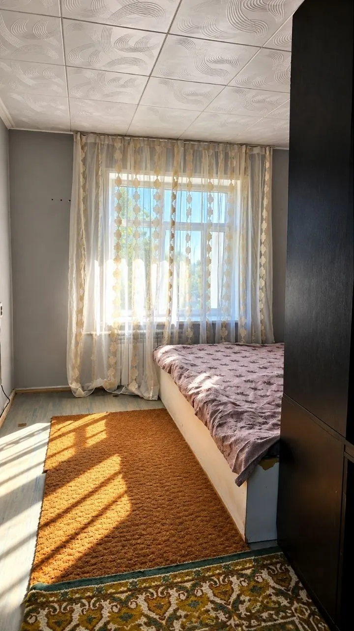 Продаётся 1-комнатная квартира, 30 м², 4/4 этаж — Учтепинский район