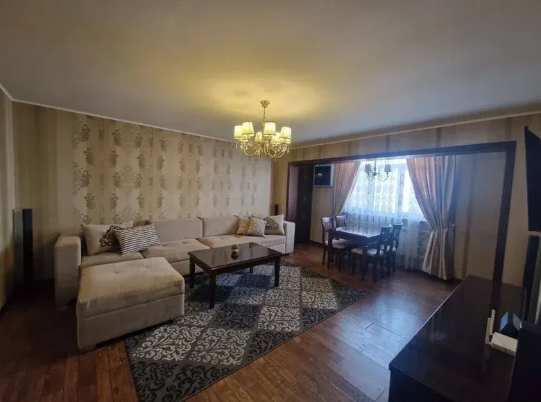 Сотилади 2 хонали квартира, 64 м², 7/9 қават — Миробод тумани