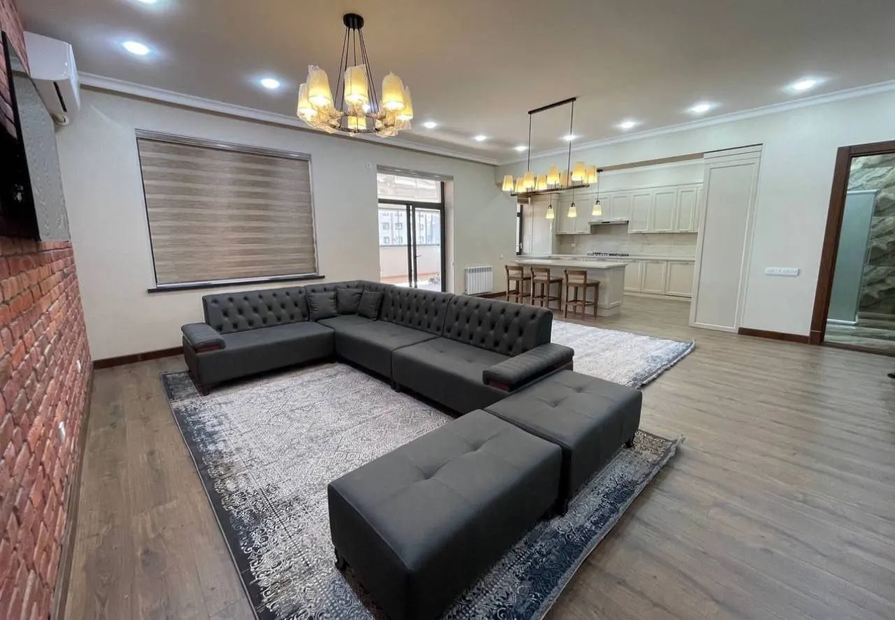 Ижарага берилади 3 хонали квартира, 140 м², 6/9 қават — Яккасарой тумани