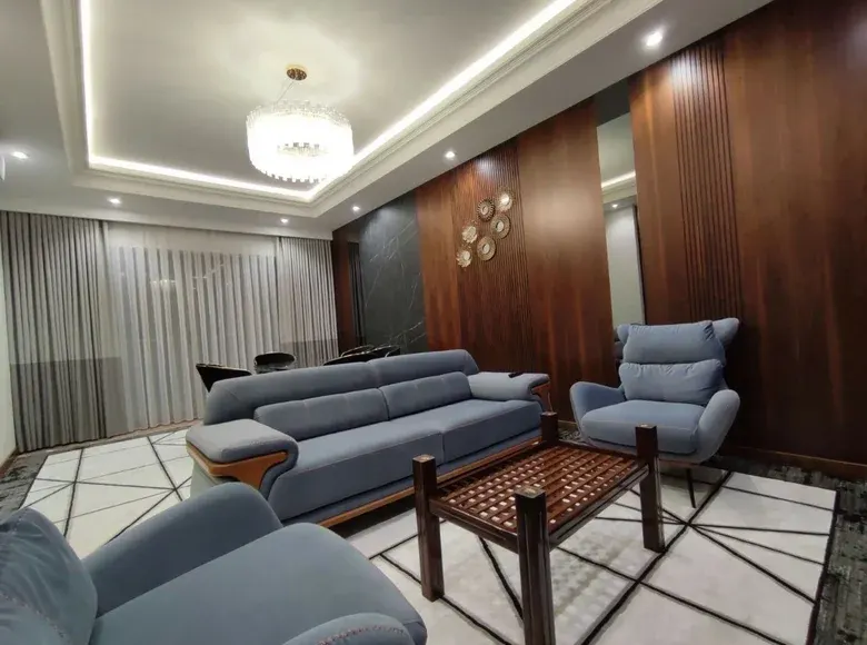 Ijaraga beriladi 3 xonali kvartira, 110 m², 6/8 qavat — Shayxontohur tumani