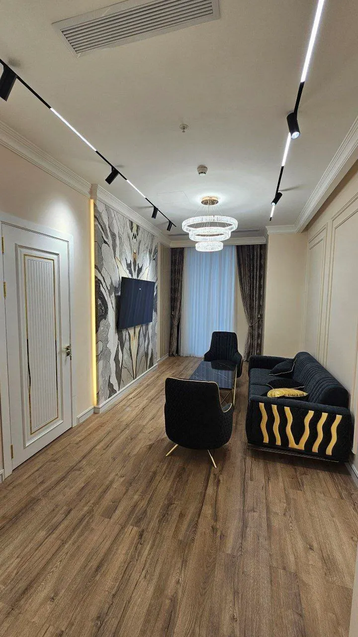 Sotiladi 2 xonali kvartira, 58 m², 35/51 qavat — Shayxontohur tumani