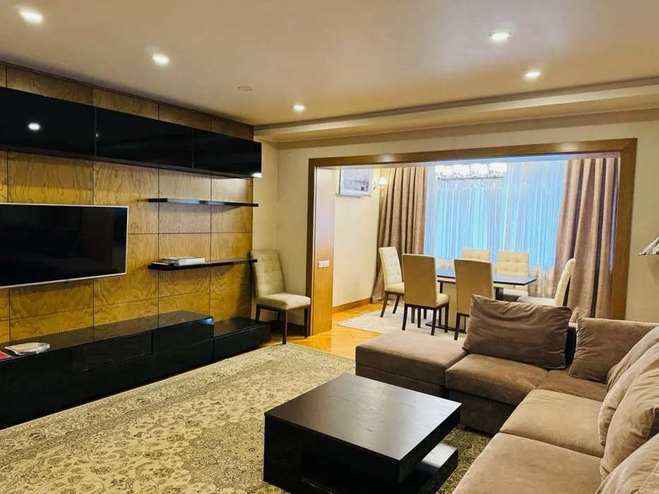 Сдаётся 4-комнатная квартира, 100 м², 4/5 этаж — Яшнабадский район
