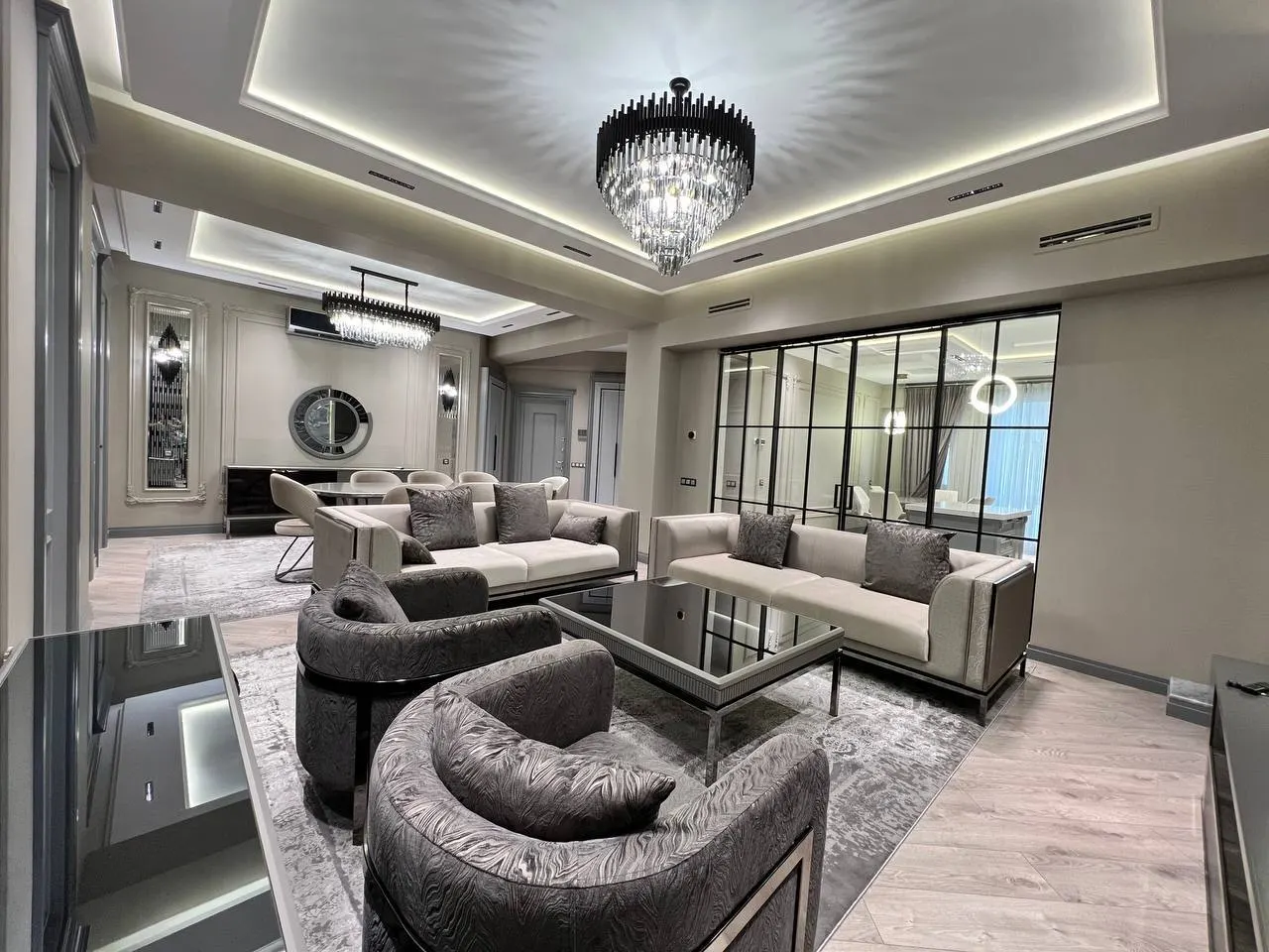 Ижарага берилади 4 хонали квартира, 140 м², 4/8 қават — Миробод тумани