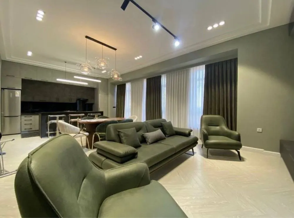 Ижарага берилади 3 хонали квартира, 135 м², 5/8 қават — Миробод тумани
