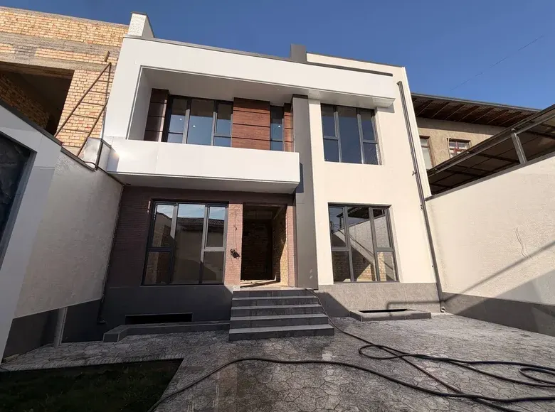 Продаётся 6-комнатный дом, 360 м² — Ташкент