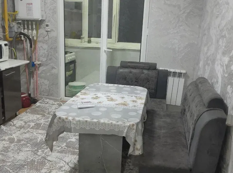 Продаётся 1-комнатная квартира, 38 м², 1/9 этаж — Мирзо-Улугбекский район