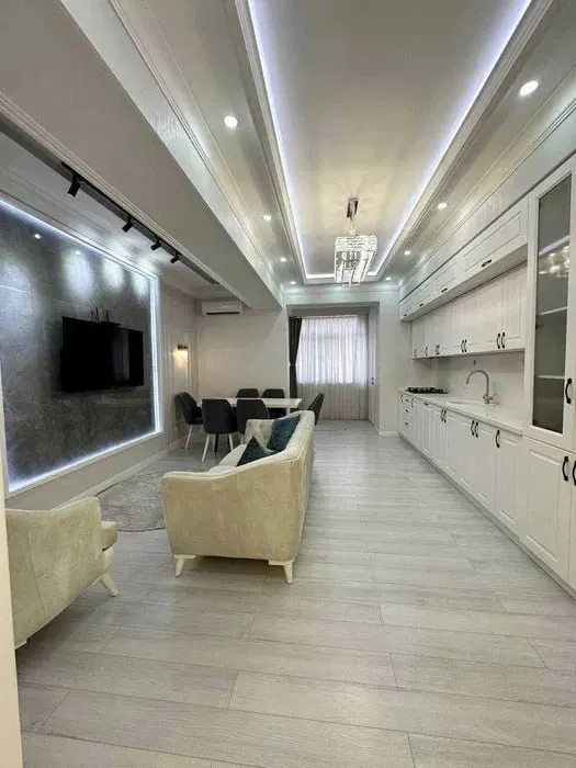 Сдаётся 3-комнатная квартира, 100 м², 7/16 этаж — Яккасарайский район