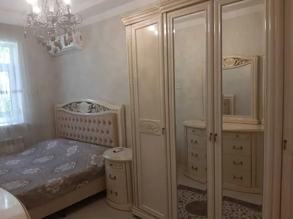 Сдаётся 3-комнатная квартира, 90 м², 2/9 этаж — Яшнабадский район