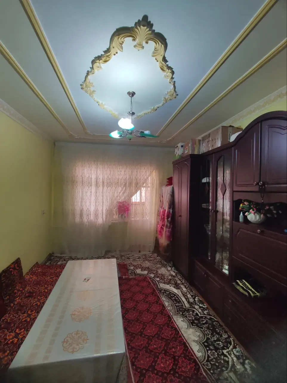 Сотилади 3 хонали квартира, 71 м², 4/4 қават — Олмазор тумани