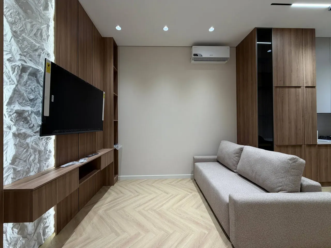 Сотилади 2 хонали квартира, 40 м², 9/14 қават — Юнусобод тумани