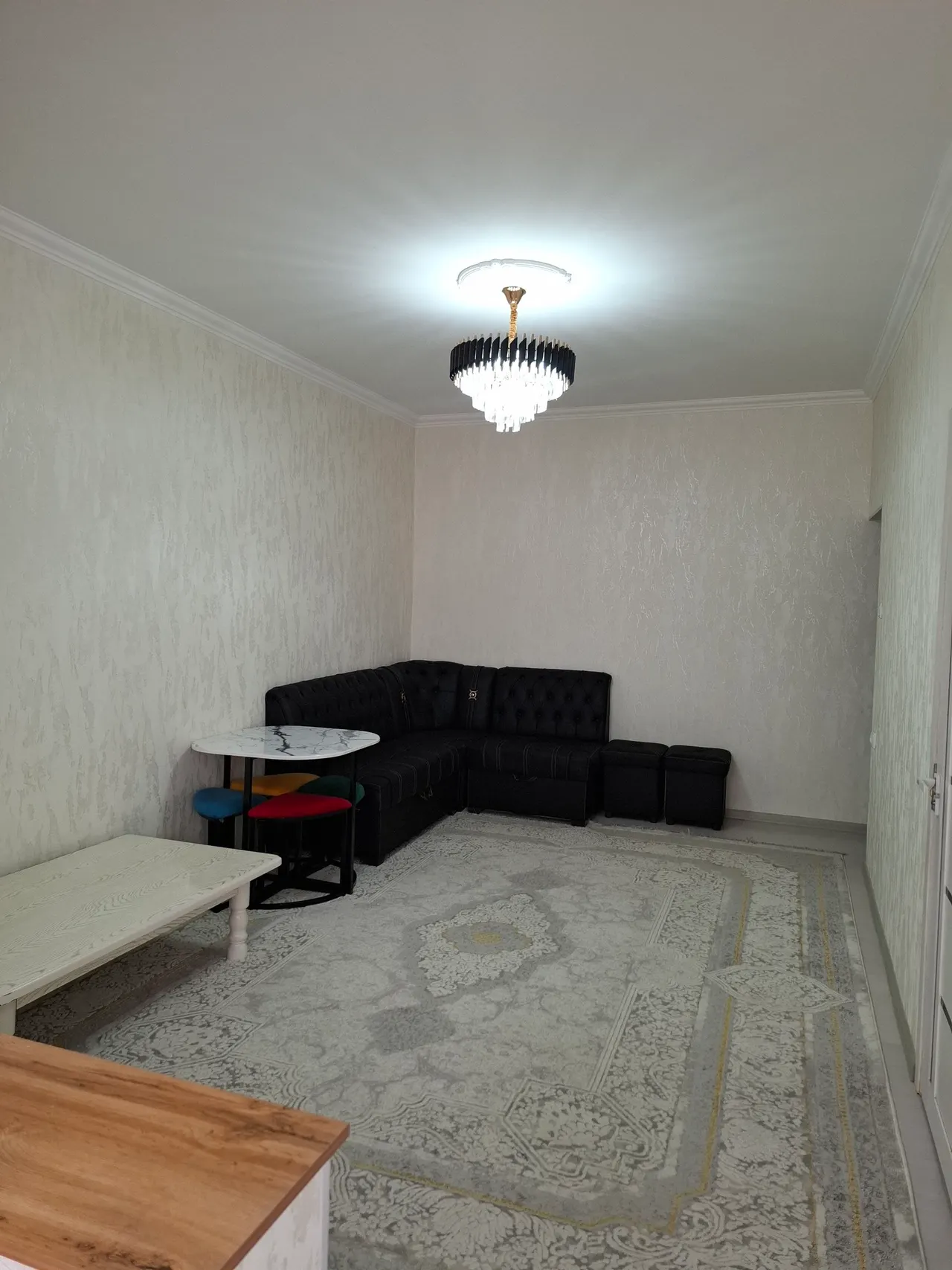 Продаётся 1-комнатная квартира, 38 м², 2/4 этаж — Юнусабадский район