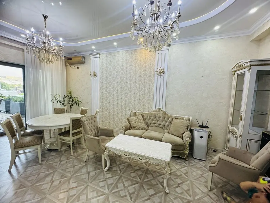 Сдаётся 3-комнатная квартира, 70 м², 8/12 этаж — Шайхантахурский район