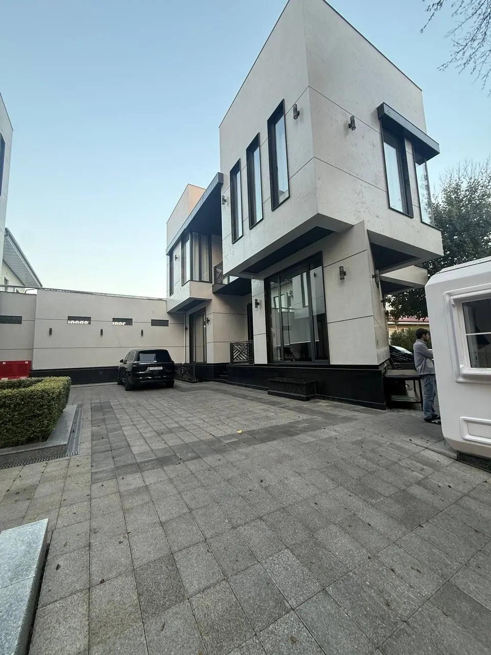 Сдаётся коммерческое помещение, 67 м², 2/2 этаж — Юнусабадский район