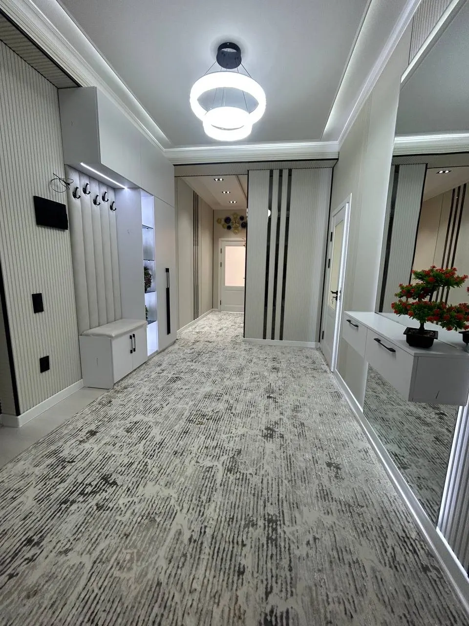 Сотилади 3 хонали квартира, 100 м², 4/8 қават — Бухоро шаҳри