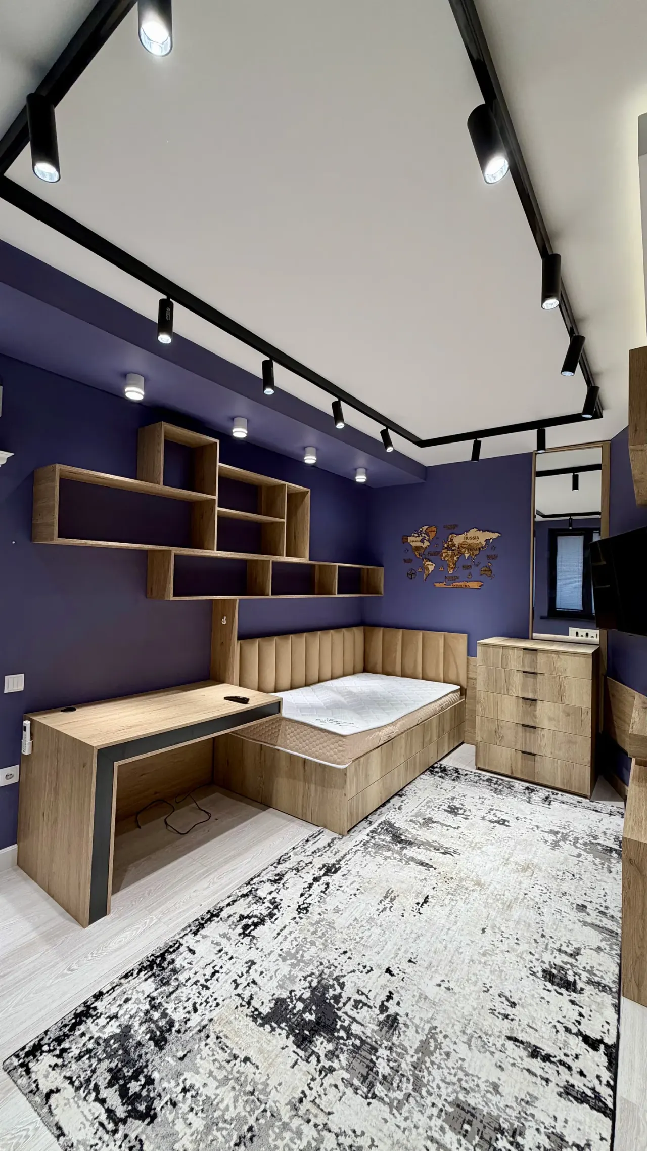 Продаётся 3-комнатная квартира, 94 м², 2/9 этаж — Мирабадский район
