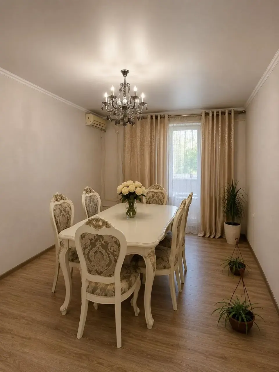 Сотилади 3 хонали квартира, 80 м², 4/4 қават — Яшнобод тумани