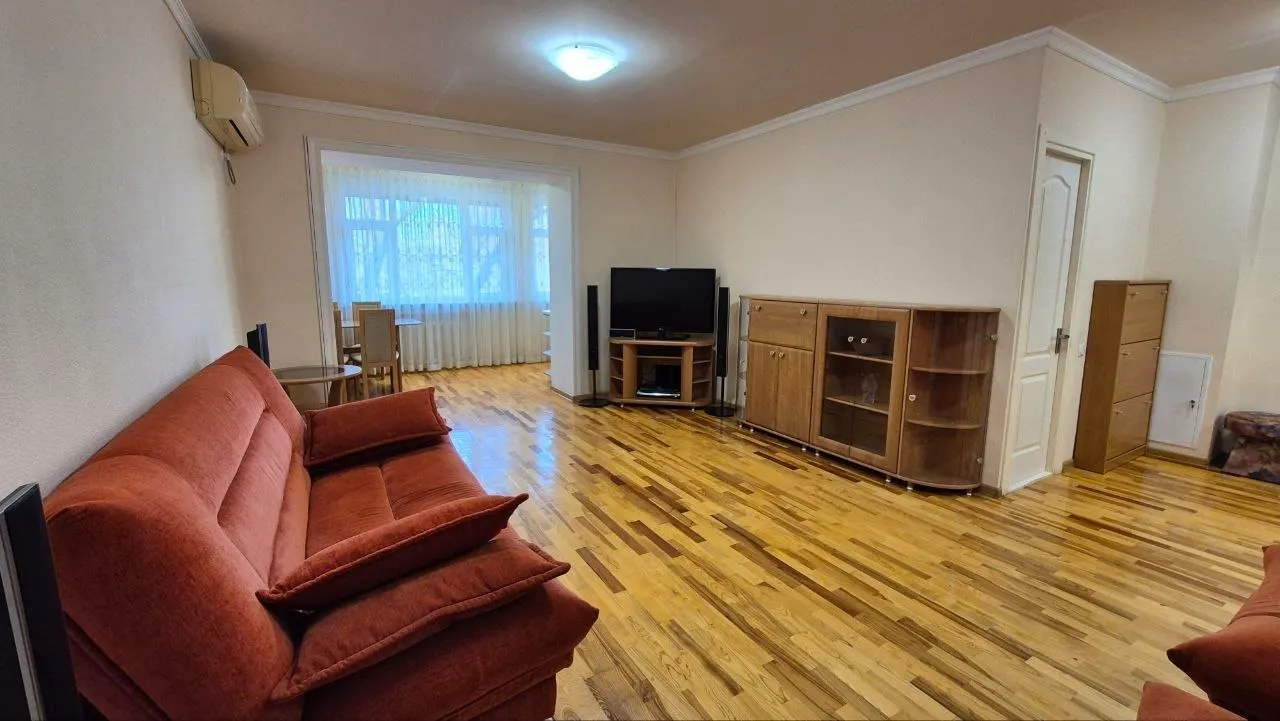 Сдаётся 3-комнатная квартира, 85 м², 3/4 этаж — Мирзо-Улугбекский район