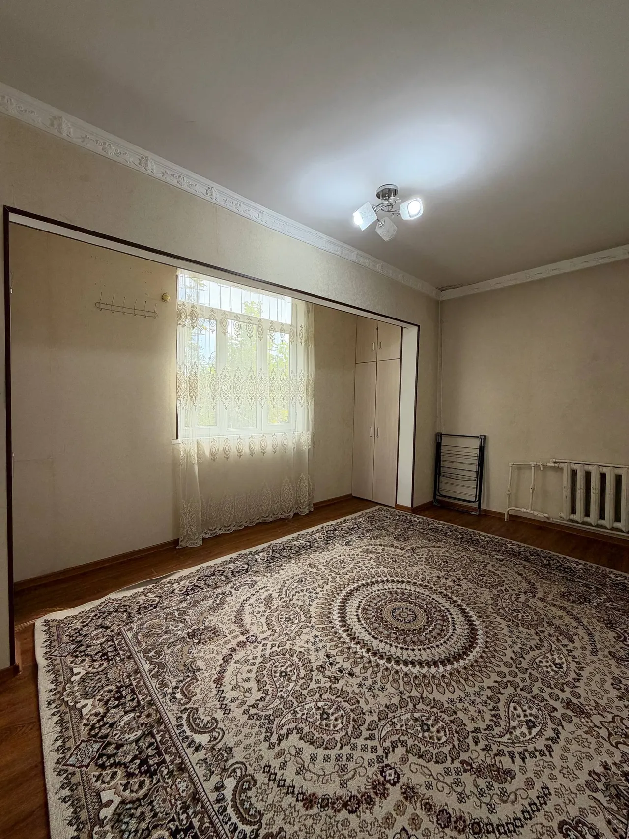 Ижарага берилади 1 хонали квартира, 44 м², 4/4 қават — Юнусобод тумани