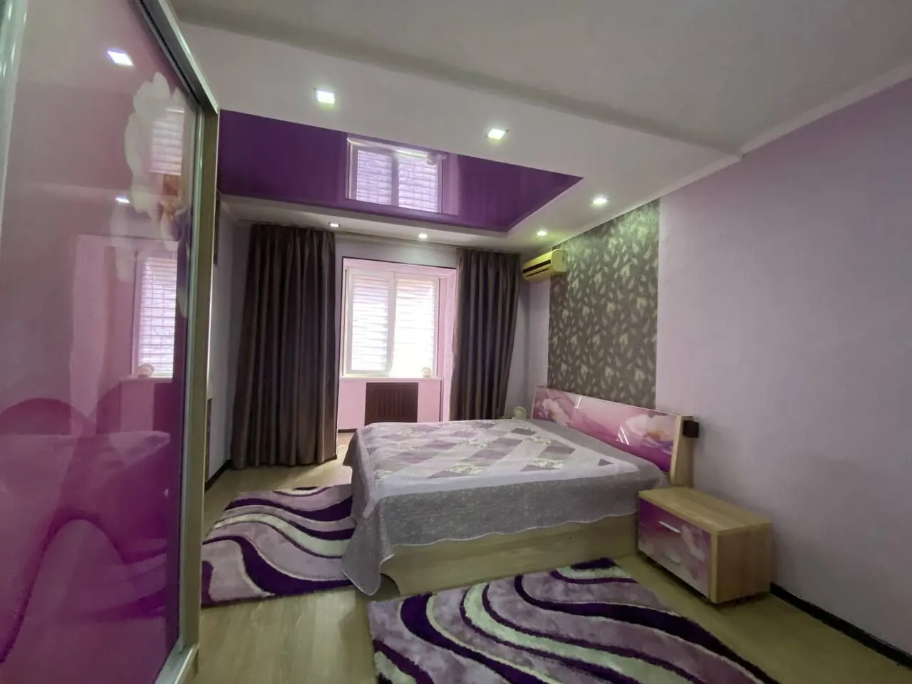 Ижарага берилади 4 хонали квартира, 90 м², 2/4 қават — Миробод тумани