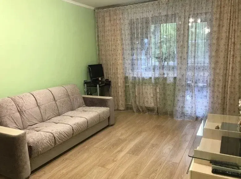 Продаётся 2-комнатная квартира, 54 м², 2/4 этаж — Чиланзарский район