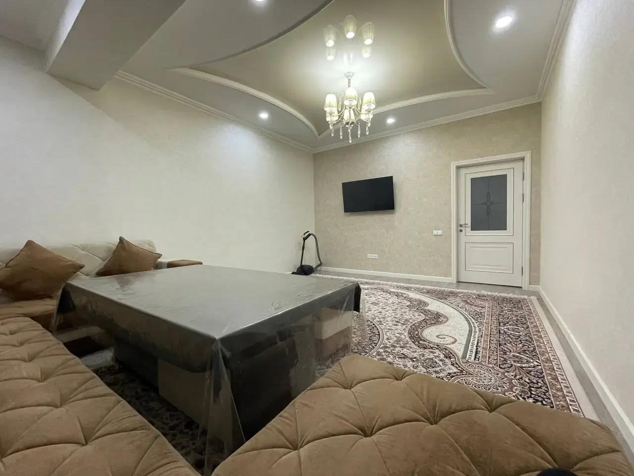 Ijaraga beriladi 2 xonali kvartira, 72 m², 3/9 qavat — Yakkasaroy tumani