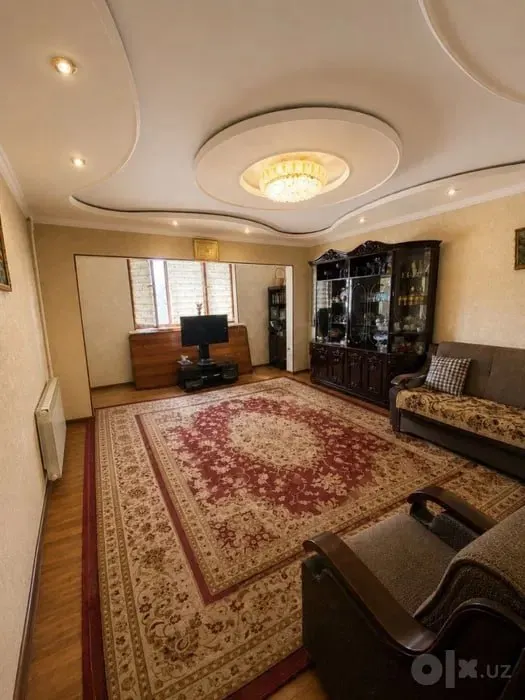 Сотилади 3 хонали квартира, 72 м², 2/9 қават — Янгиҳаёт тумани