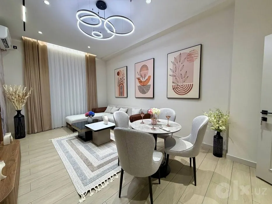 Sotiladi 3 xonali kvartira, 105 m², 12/14 qavat — Yakkasaroy tumani